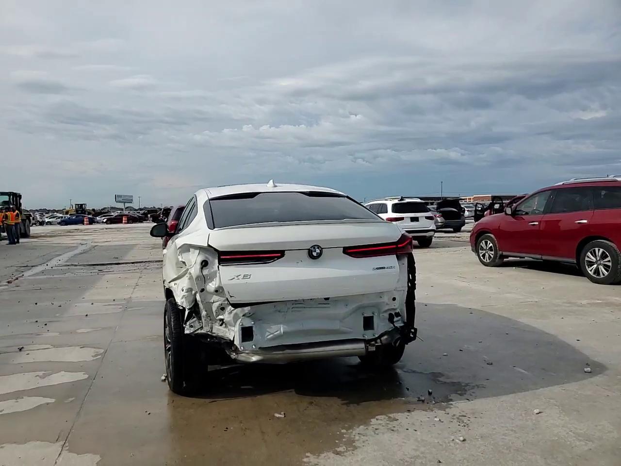 Фото: 5UXCY6C08P9N77173