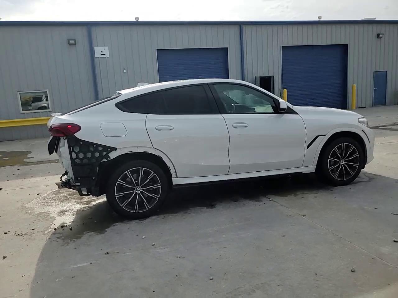 Фото: 5UXCY6C08P9N77173