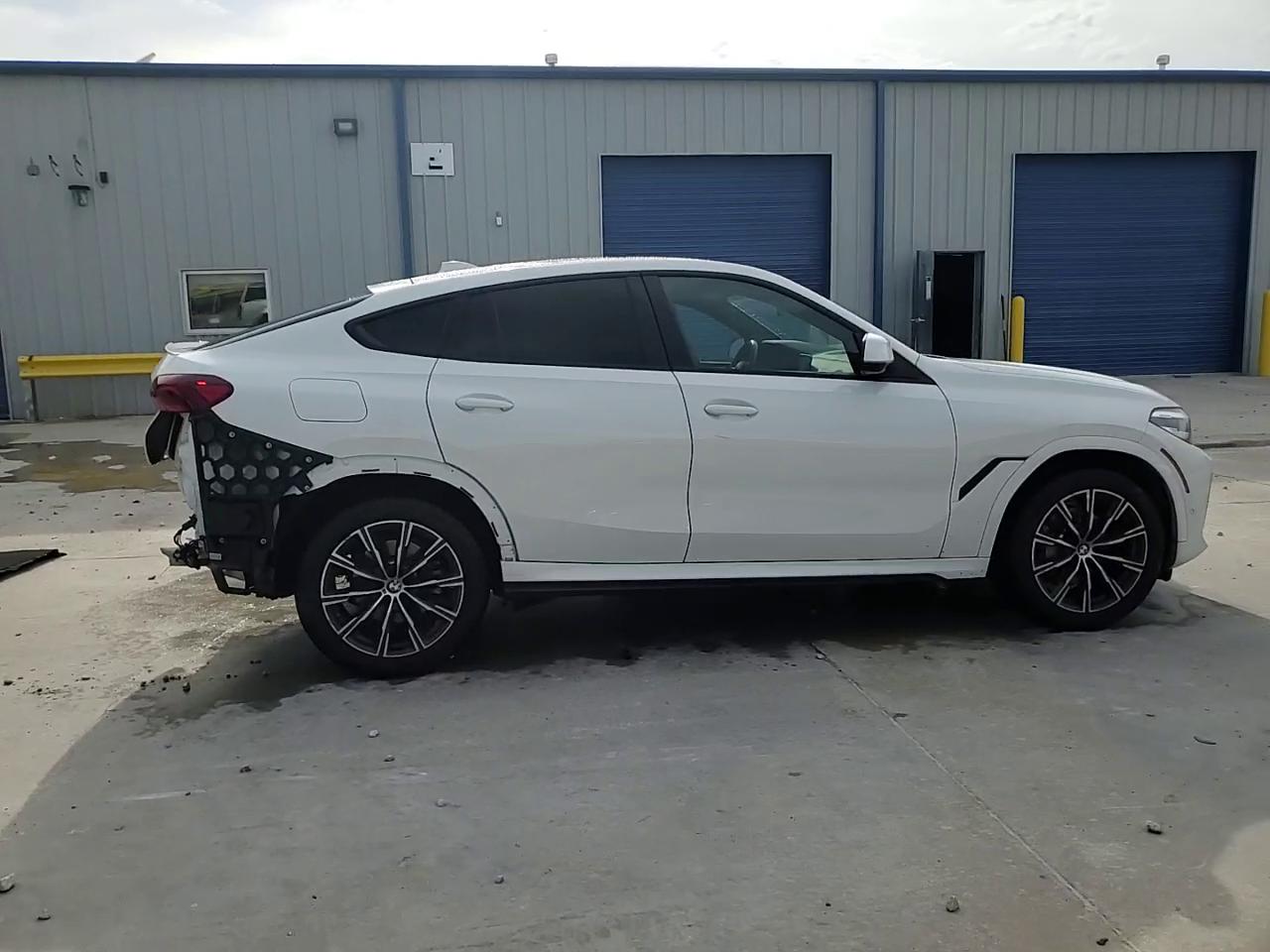 Фото: 5UXCY6C08P9N77173