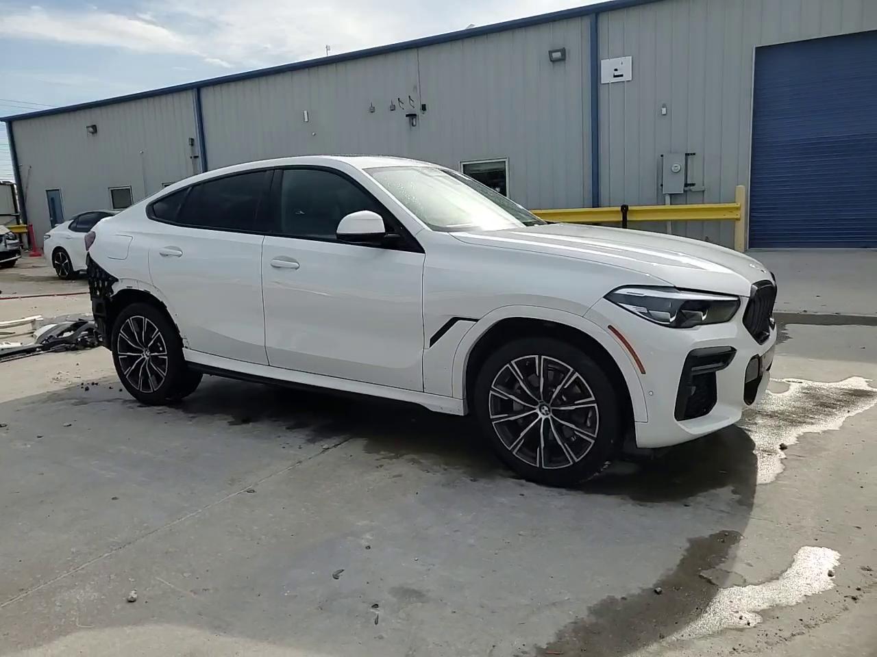 Фото: 5UXCY6C08P9N77173