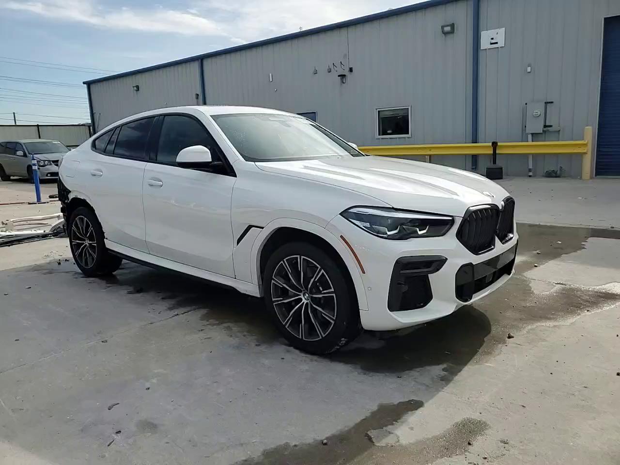 Фото: 5UXCY6C08P9N77173