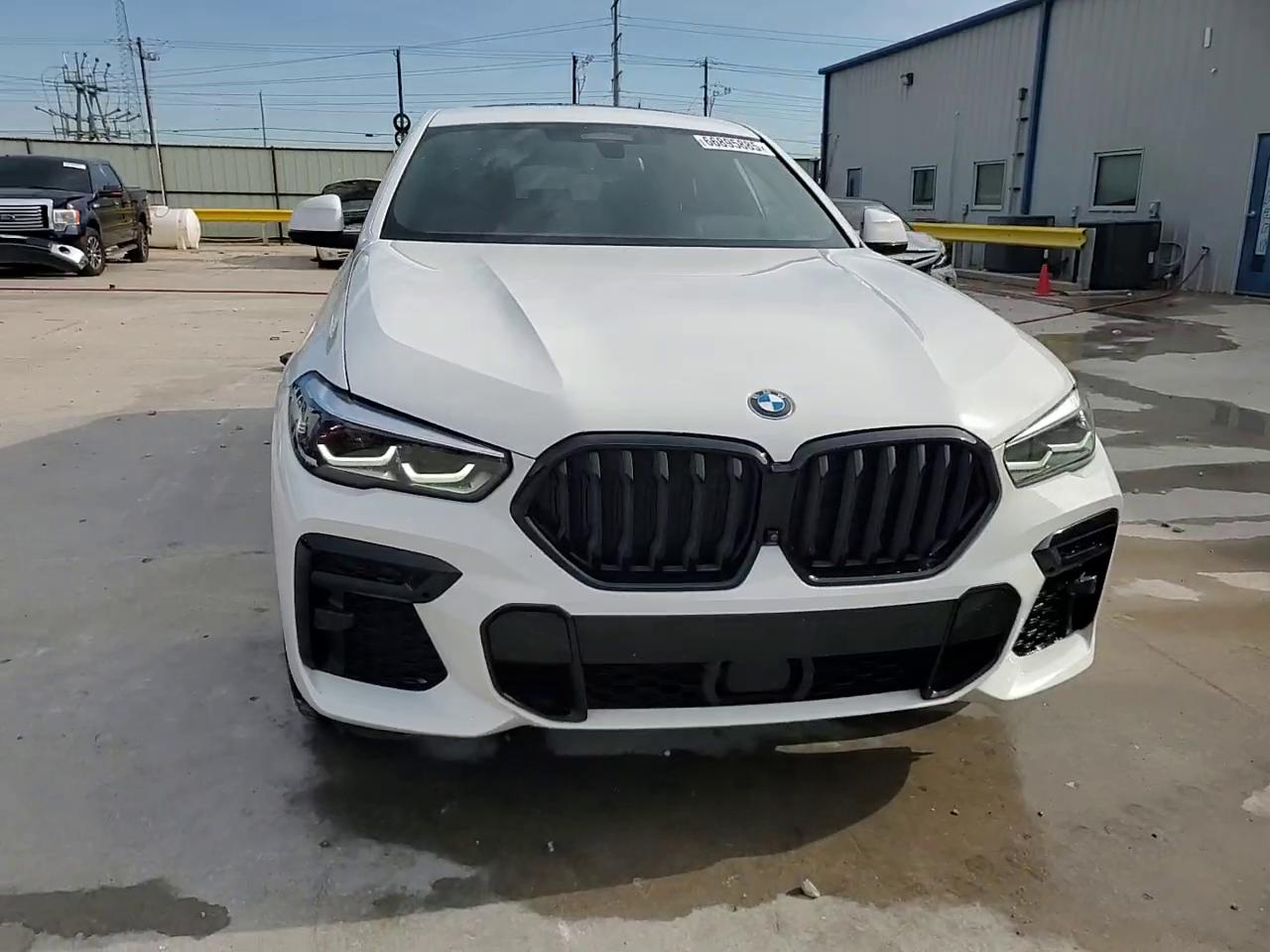 Фото: 5UXCY6C08P9N77173