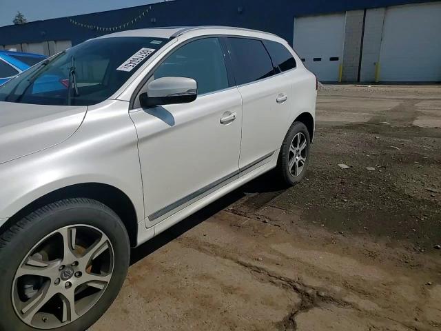 2015 Volvo Xc60 T6 Premier VIN: YV4902RB0F2598978 Lot: 68716045