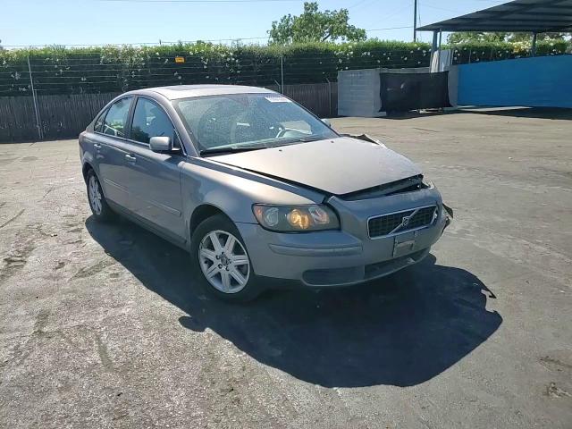 2006 Volvo S40 2.4I VIN: YV1MS390X62150642 Lot: 70001335