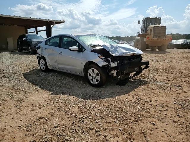 2018 Kia Forte Lx VIN: 3KPFK4A78JE204786 Lot: 68842345
