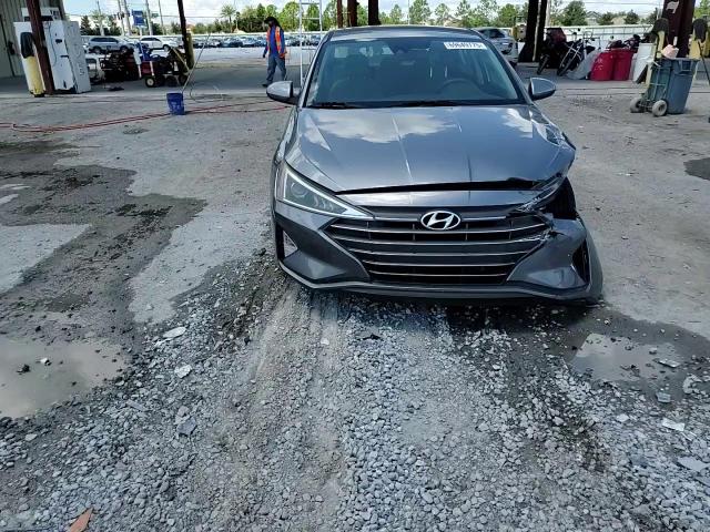 2019 Hyundai Elantra Sel VIN: KMHD84LF3KU812899 Lot: 69649775