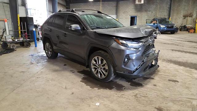 2024 Toyota Rav4 Xle Premium VIN: 2T3A1RFV2RC448887 Lot: 69235295