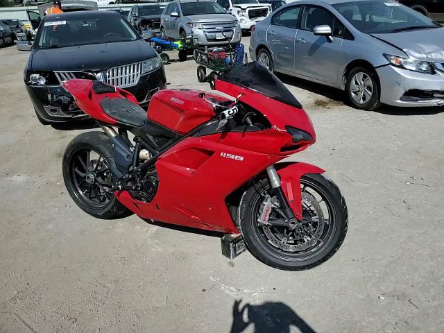 2010 Ducati 1198 Base / S VIN: ZDM1XBLW6AB027158 Lot: 68957675