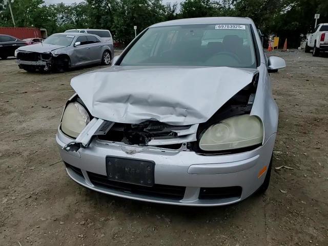 2008 Volkswagen Rabbit VIN: WVWCA71K78W207786 Lot: 69703925