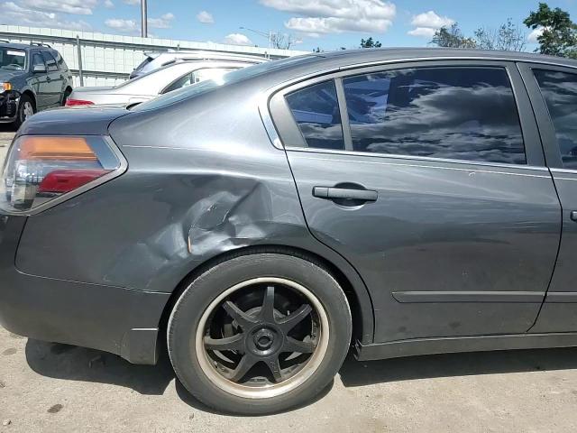 2010 Nissan Altima Base VIN: 1N4AL2AP4AN435360 Lot: 70550735