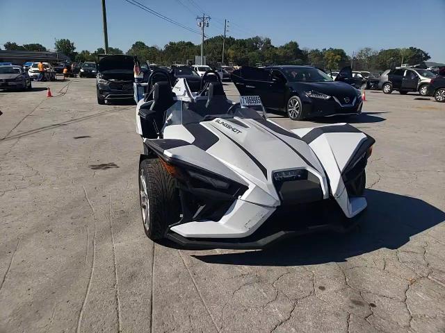 2022 Polaris Slingshot Sl VIN: 57XAAPHD8N8147670 Lot: 71069985