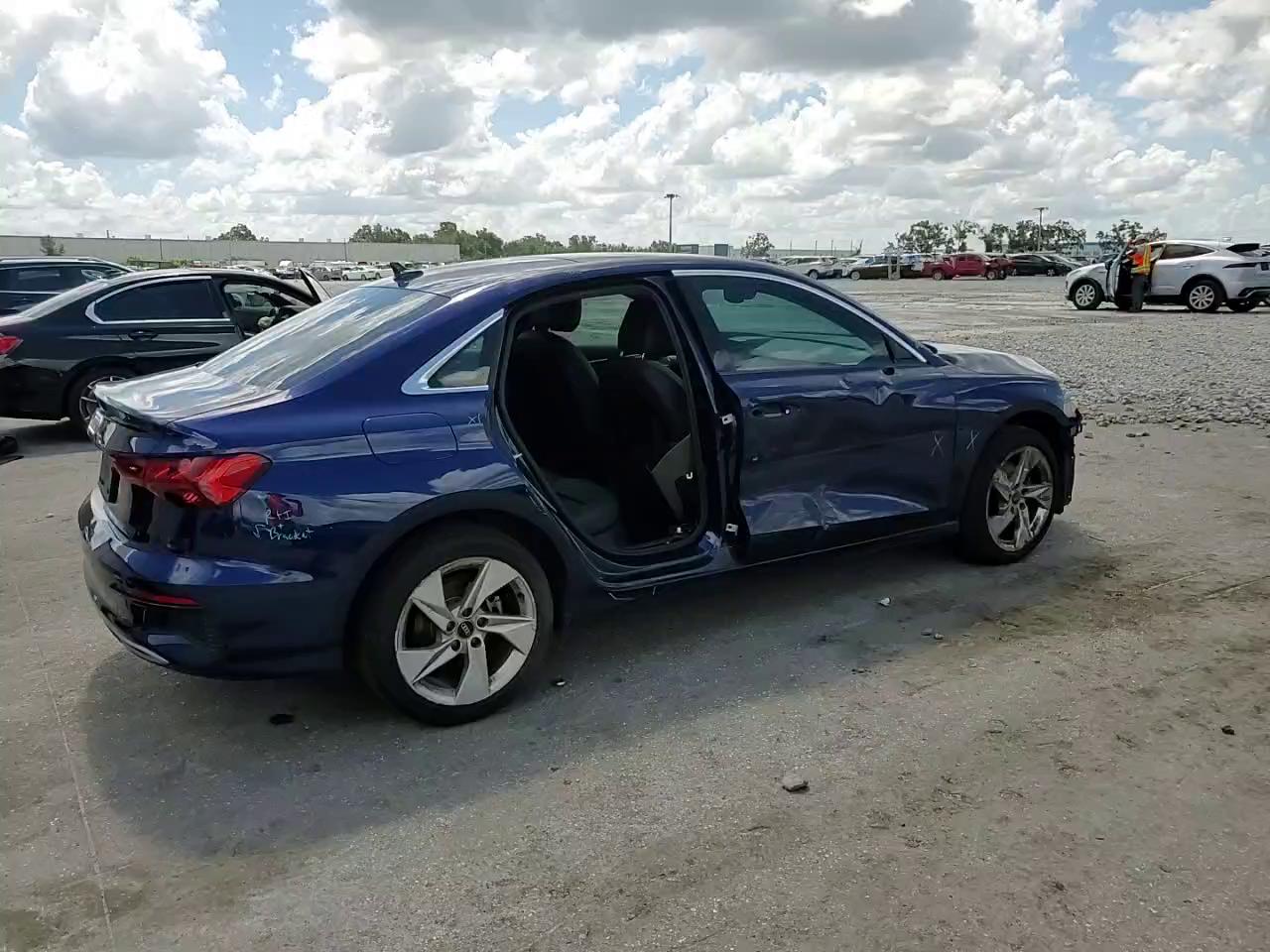 Фото: WAUAUDGY5PA044993