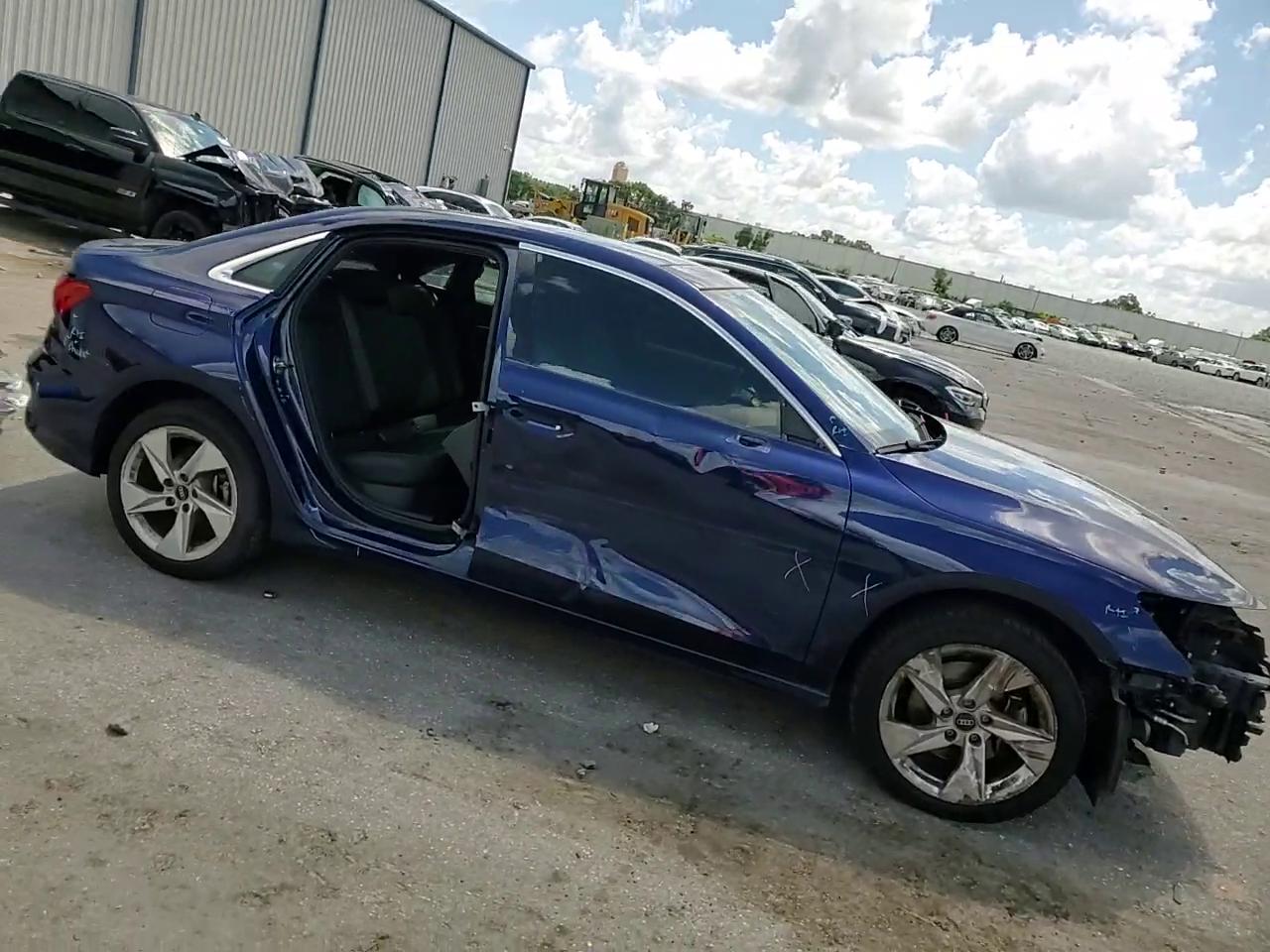 Фото: WAUAUDGY5PA044993