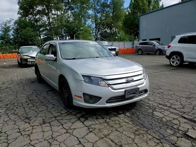 2011 Ford Fusion Se VIN: 3FAHP0HA8BR320008 Lot: 67868125