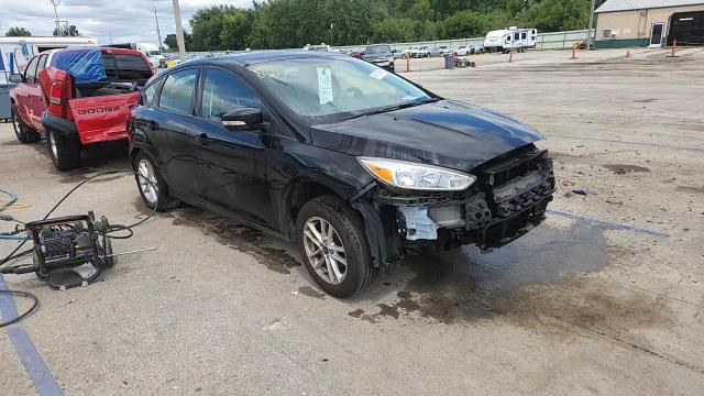 2016 Ford Focus Se VIN: 1FADP3K28GL386954 Lot: 69137095