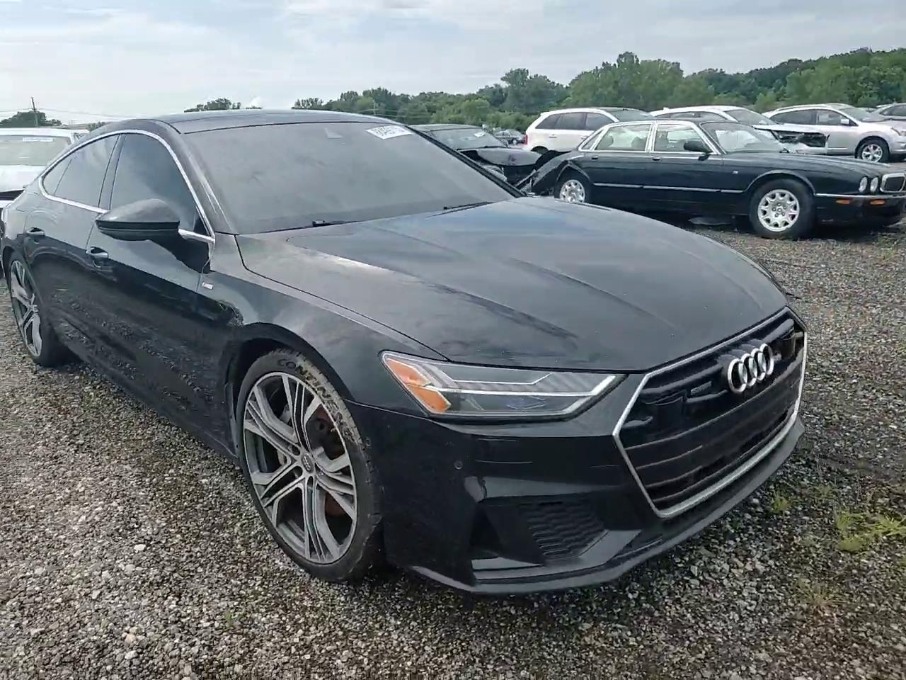 Фото: WAUV2AF29KN092033