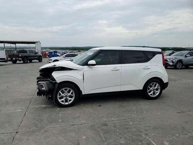 2020 Kia Soul Lx VIN: KNDJ23AU2L7710319 Lot: 68369145