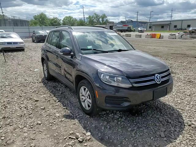 2016 Volkswagen Tiguan S VIN: WVGBV7AX5GW522804 Lot: 70202625