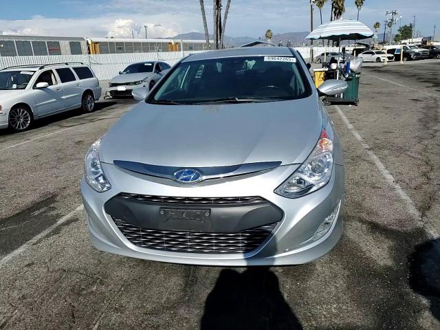 2013 Hyundai Sonata Hybrid VIN: KMHEC4A46DA079627 Lot: 69642265