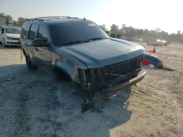 2008 Chevrolet Tahoe C1500 VIN: 1GNFC13C08R126564 Lot: 69077705