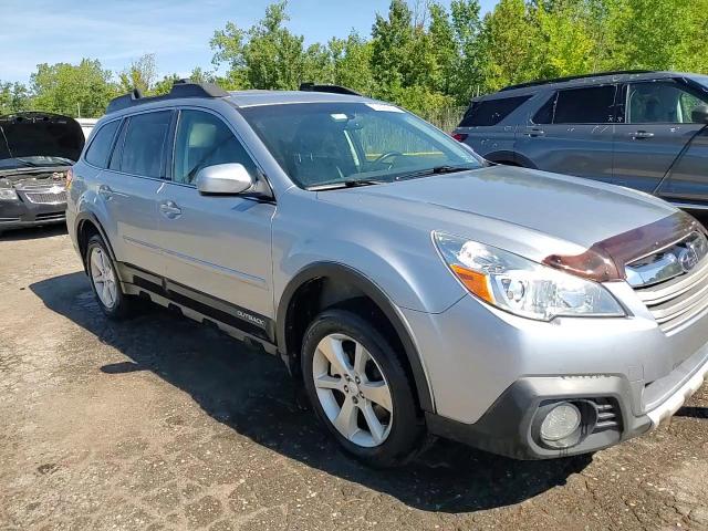 2013 Subaru Outback 3.6R Limited VIN: 4S4BRDKC0D2203344 Lot: 70549255