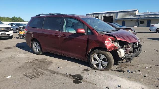 2012 Toyota Sienna Le VIN: 5TDKK3DC9CS279054 Lot: 69786185