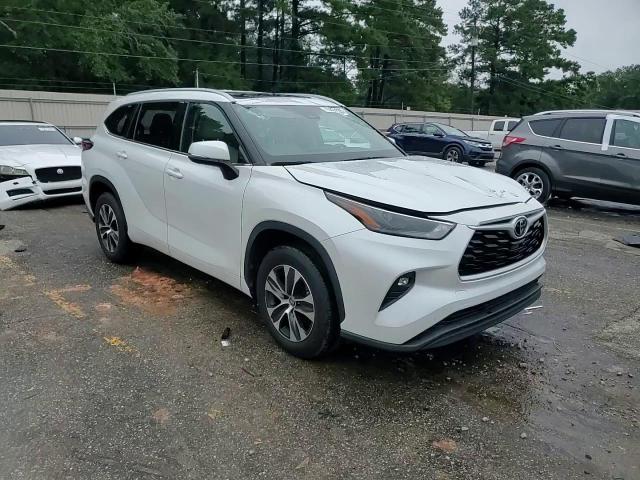 2022 Toyota Highlander Xle VIN: 5TDGZRAHXNS094356 Lot: 70831835