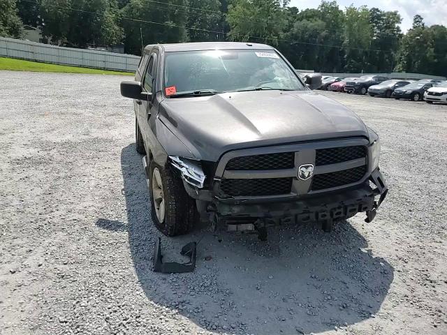 2015 Ram 1500 St VIN: 3C6JR6ATXFG698733 Lot: 70468405