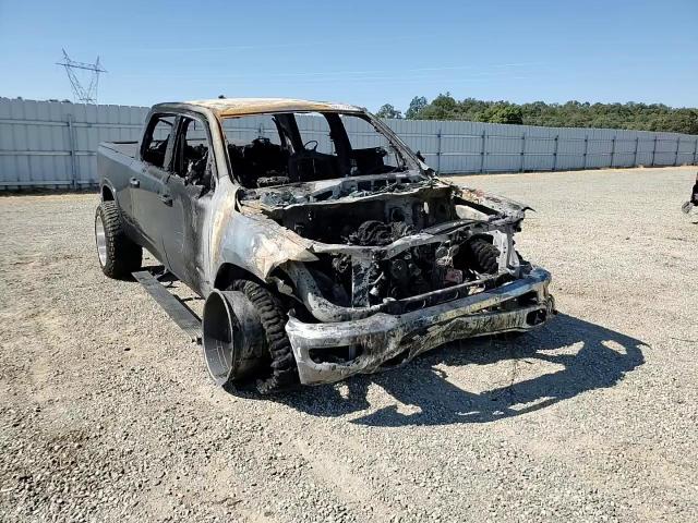2019 Ram 1500 Laramie VIN: 1C6SRFRT5KN900467 Lot: 68724385