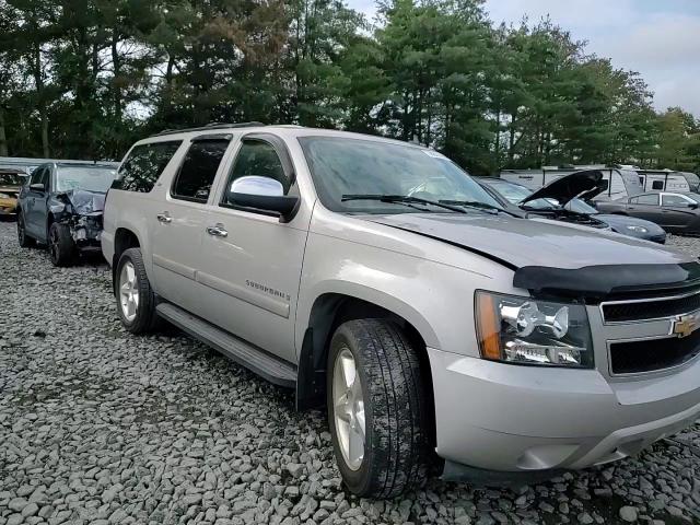 2007 Chevrolet Suburban K1500 VIN: 1GNFK16387J203595 Lot: 68839895
