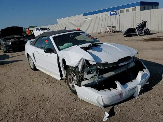 2000 Ford Mustang VIN: 1FAFP4440YF239444 Lot: 69445795