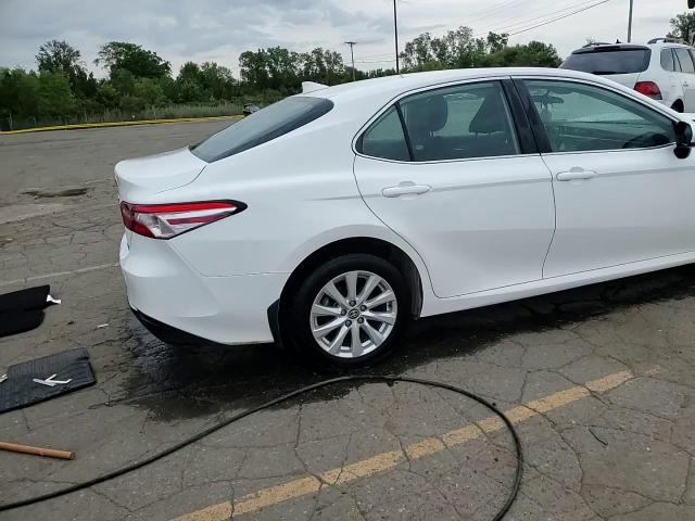 2020 Toyota Camry Le VIN: 4T1C11BK0LU002760 Lot: 70578435