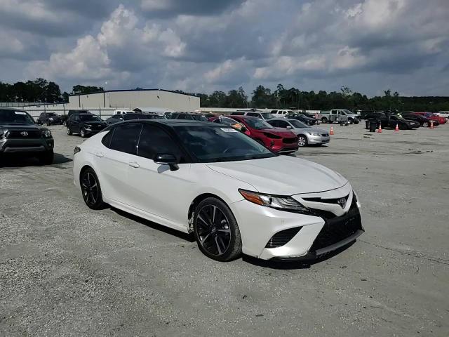2018 Toyota Camry Xse VIN: 4T1B61HK0JU027305 Lot: 69680395
