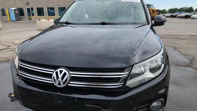 2013 Volkswagen Tiguan S VIN: WVGAV3AX8DW608477 Lot: 70853815