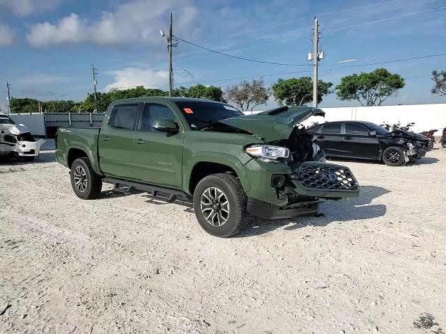 2021 Toyota Tacoma Double Cab VIN: 5TFAZ5CN0MX095204 Lot: 70413705
