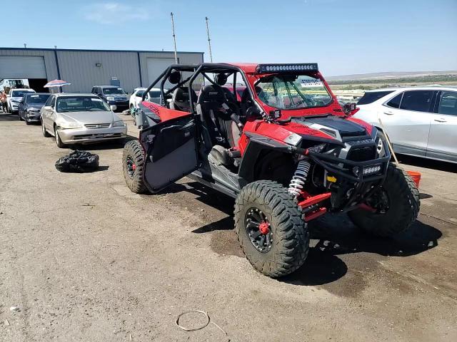 2015 Polaris Rzr Xp 4 1000 Eps VIN: 4XAVFE994FB958405 Lot: 67601945