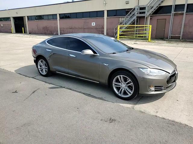 2016 Tesla Model S VIN: 5YJSA1E24GF129201 Lot: 66900695
