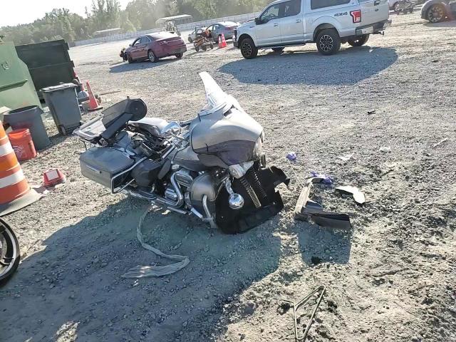 2017 Harley-Davidson Flhtkse Cvo Limited VIN: 1HD1TEF10HB956666 Lot: 70700835