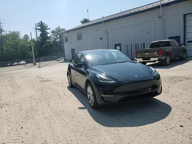 2023 Tesla Model Y VIN: 7SAYGAEE3PF932135 Lot: 68381555