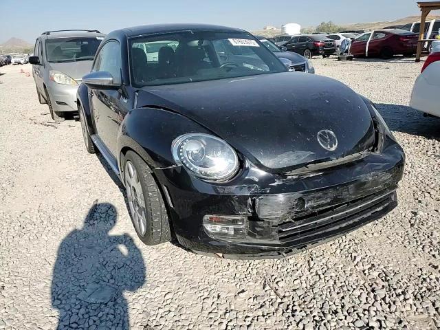 2013 Volkswagen Beetle Turbo VIN: 3VWVT7AT4DM686557 Lot: 67603975