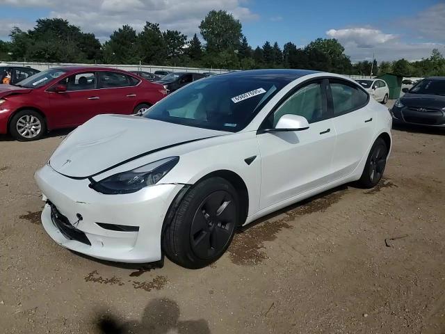 2022 Tesla Model 3 VIN: 5YJ3E1EB1NF323285 Lot: 69807695