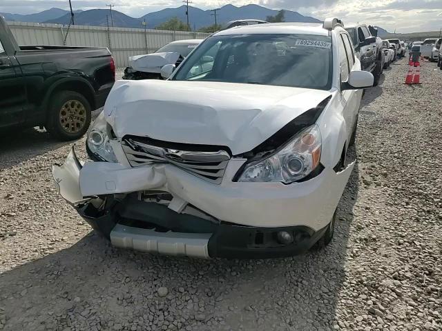 2011 Subaru Outback 3.6R Limited VIN: 4S4BRDKC2B2358457 Lot: 69294435