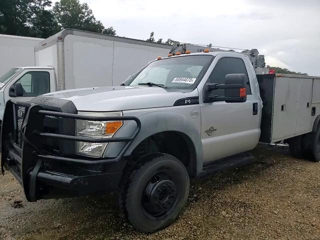 2012 Ford F550 Super Duty VIN: 1FDUF5HT3CEA63558 Lot: 68944075