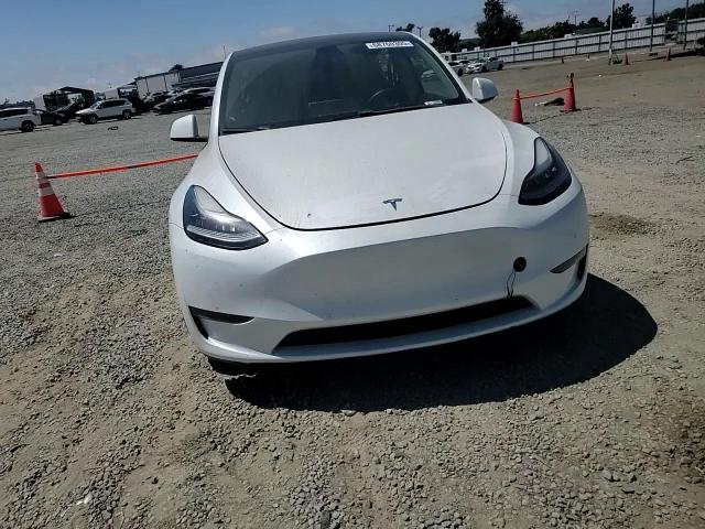 2020 Tesla Model Y VIN: 5YJYGDEF1LF057333 Lot: 68760305