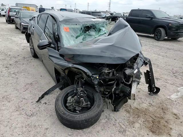 2022 Nissan Altima Sv VIN: 1N4BL4DVXNN373298 Lot: 70824655