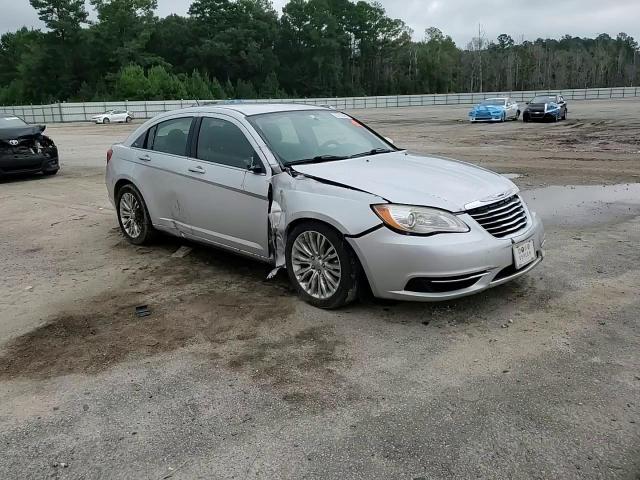 2012 Chrysler 200 Lx VIN: 1C3CCBAB8CN155407 Lot: 67765365