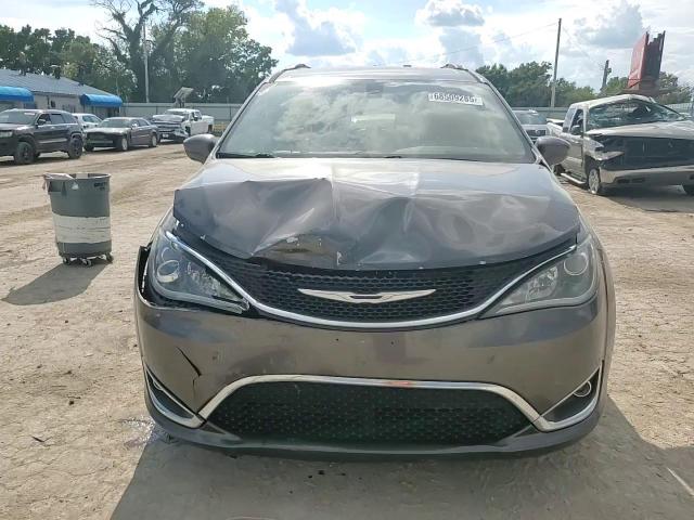 2018 Chrysler Pacifica Touring L VIN: 2C4RC1BG6JR119595 Lot: 68509285