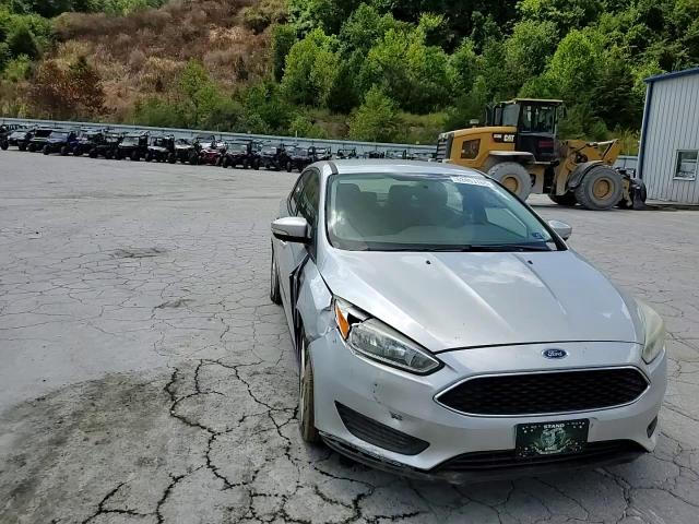 2016 Ford Focus Se VIN: 1FADP3F28GL320799 Lot: 68453165