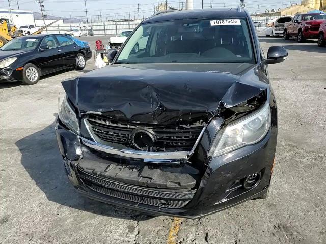 2011 Volkswagen Tiguan S VIN: WVGBV7AX4BW561215 Lot: 70787545