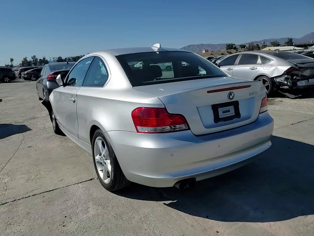 Фото: WBAUP9C53BVL90023